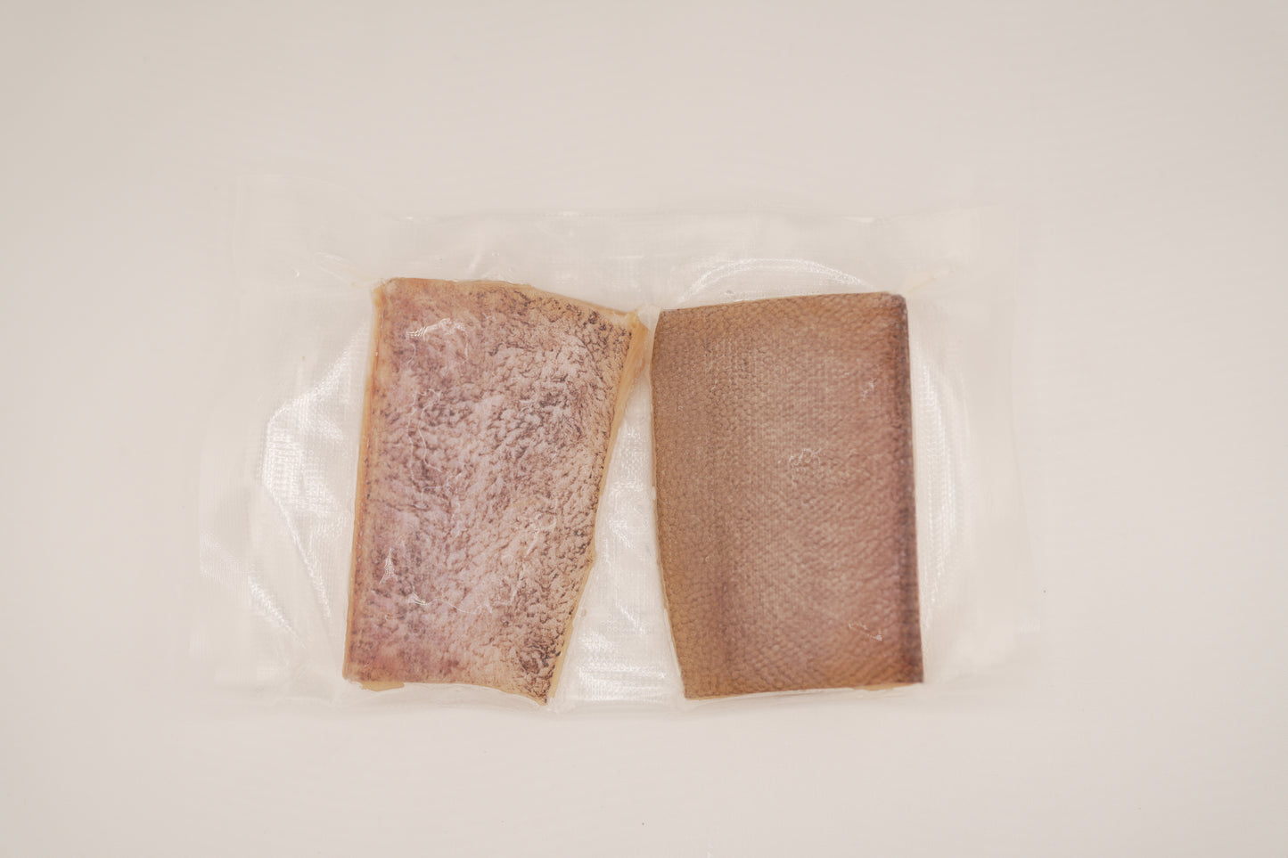 カラス鰈切身味醂干し(2切)　Sweet Soy-Marinated Halibut Fillet (Dried,2pc)