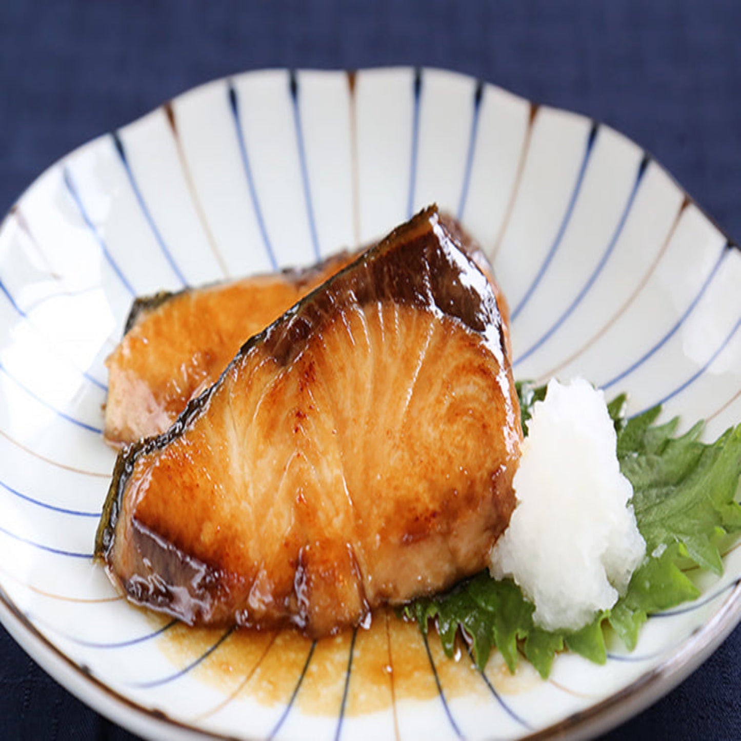 ブリ照り焼き切身(2切) Yellow Tail Teriyaki(2pc)